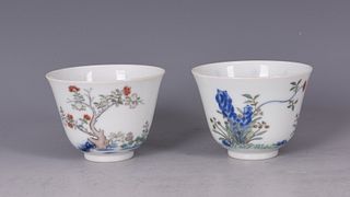 Pair of Wucai 'Floral' Porcelain Cups, Kangxi Mark