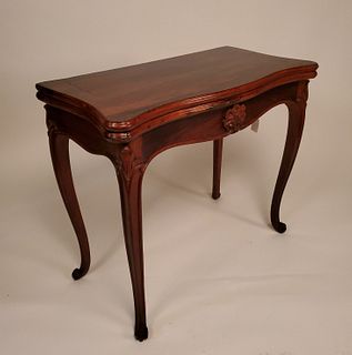 A beautiful and fine rosewood gaming table with reddish