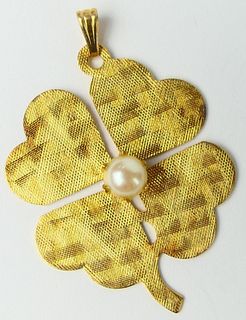 14KT Y GOLD 4 LEAF CLOVER CHARM WITH PEARL