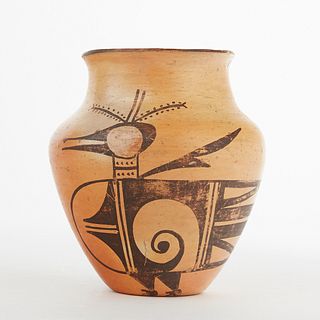 Sadie Adams Hopi Pueblo Tewa "Bird" Pottery Vase