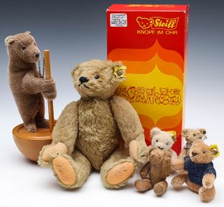 A COLLECTION OF CONTEMPORARY STEIFF BEARS