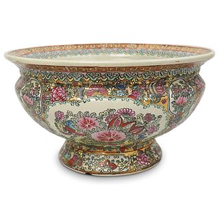 Chinese Porcelain Centerpiece Bowl