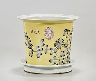 Chinese Enameled Porcelain Planter