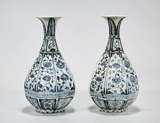 Pair Chinese Blue and White Porcelain Yuhuchunping Vases