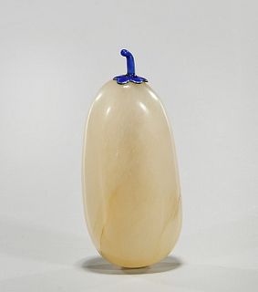 Chinese Jade Pearl Snuff Bottle