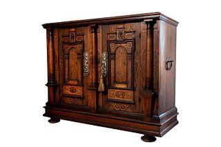Sideboard cabinet in oak, Germany or Austria first half of the 18th century