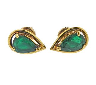 18K Gold Emerald Stud Earrings 