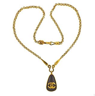 Vintage CC Chanel Pendant Necklace
