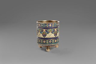 Pavel Ovchinnikov (Otradnoe 1830-1888)  - Vase in silver and enamels