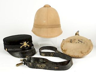 US Indian Wars Head Gear and Canteen with Strap 