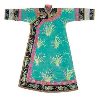 A Embroidered Silk Manchu Lady's Informal RobeLength back of collar to hem 58 in., 140.7