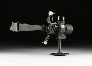 AN AMERICAN BELL & HOWELL FILMO 16MM AUTOMATIC CINE PROJECTOR CINEMACHINERY, CHICAGO, 1925-1931,