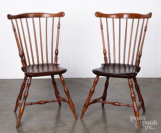 Pair of fanback Windsor chairs, ca. 1800.