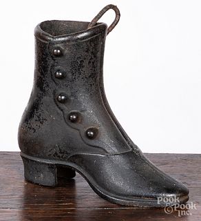 Norwich cast iron ladies boot