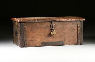 AN ANTIQUE CONTINENTAL IRON MOUNTED OAK TRUNK, 18TH/19TH CENTURY,