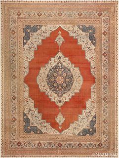 Antique Persian Tabriz carpet , 9 ft 7 in x 12 ft 9 in (2.92 m x 3.89 m)