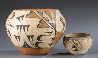 Pair of Pueblo pots.