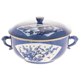Chinese Export Blue/White Covered Bowl