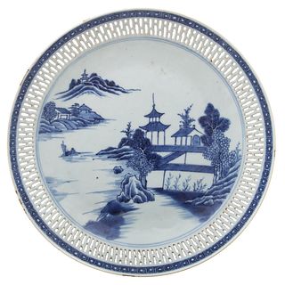 Chinese Export Nanking Reticulated Fruit Bowl
