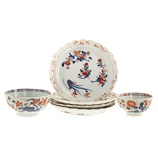 Six Chinese Export Imari Porcelain Articles