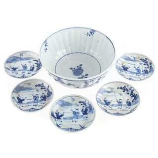 Five Chinese Export Blue/White Cup Plates & Bowl