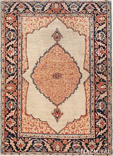 Antique Persian Tabriz , 1 ft 9 in x 2 ft 6 in (0.53 m x 0.76 m)