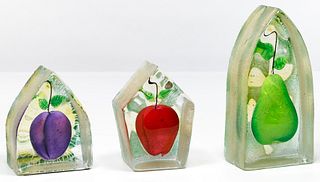 Stephanie Trenchard (American, b.1962) Studio Art Glass Assortment