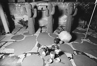 Gabriele Basilico (1944-2013)  - Cactus appendiabiti scultura Gufram, design di Guido Drocco e Franco Mello, years 1970