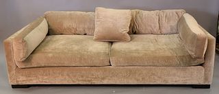 Verellen custom sofa with loose cushions.