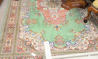 Oriental area rug, 7' x 10'.