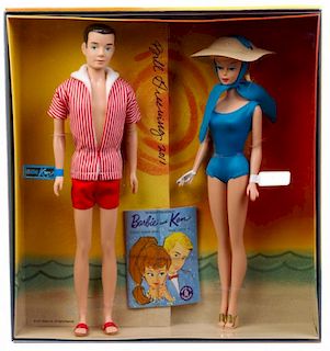 A Gold Label 2011 Convention In the Swim Barbie and Ken Giftset