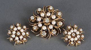 Pearl and diamond brooch and earring 14kt set.