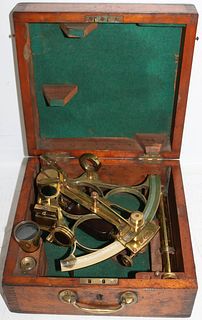 19TH CENTURY BRASS SEXTANT BY HAKES OF HULL,