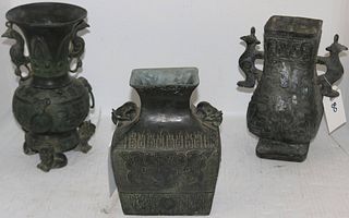 THREE 20TH CENTURY REPLICAS OF EARLY ARCHAIC