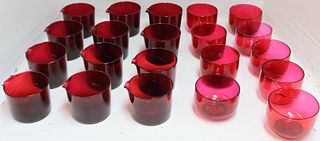 LOT OF TWENTY-ONE PIECES OF RUBY AND CRANBERRY