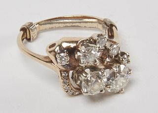Ladies Ring with 13 Diamonds set in 14k Gold