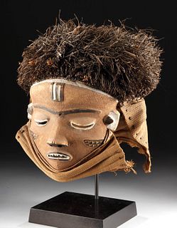 Early 20th C. African Pende Wood & Plant Fiber Mask