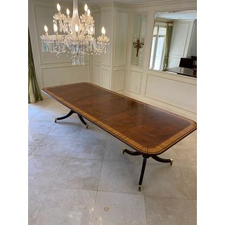 Baker Furniture Sheraton Style Dining Table