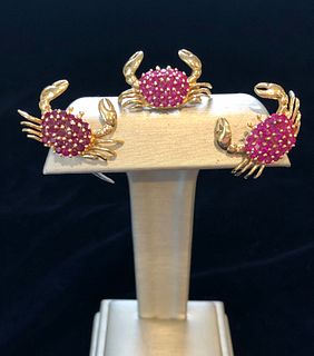Pair of 14k Gold and Ruby Crab Earclips and Pin