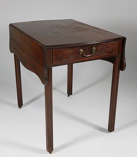 19th Century English Mahogany Pembroke Table