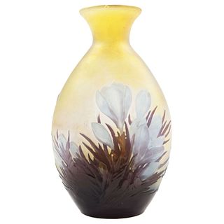 EMILE GALLÉ, France, 19th century, Vase, ART NOUVEAU style cameo crystal. Signed.