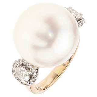 CULTURED PEARL AND DIAMONDS RING. 18K WHITE GOLD 