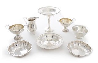 A Group of American Silver Small Table Articles, Various Maker's, 20th Century, comprising 1 Georgian style creamer, Mueck Carey