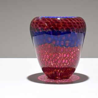 Stephen Rolfe Powell Art Glass Vase