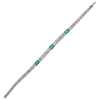 Van Cleef & Arpels Art Deco Diamond Emerald Platinum Bracelet