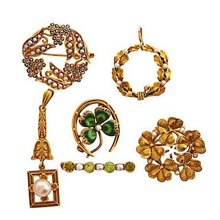 COLLECTION OF AMERICAN ART NOUVEAU YELLOW GOLD JEWELRY
