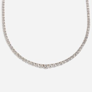 Diamond and white gold line necklace
