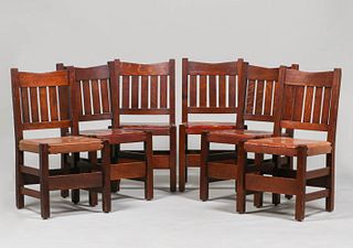 Set of 6 Gustav Stickley V-Back Dining Chairs c1910