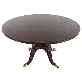 Classical Style Mahogany Round Pedestal Table