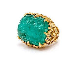 An 18 Karat Yellow Gold and Carved Emerald Ring, Tony Duquette, 30.50 dwts.